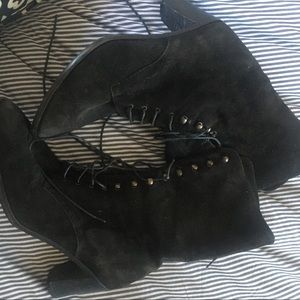 Long Life Indiana Witch’s Boots